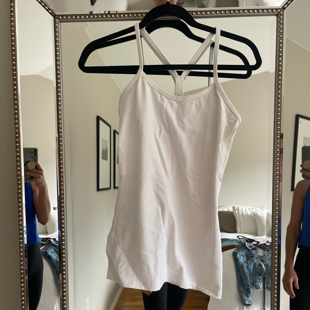 Lululemon top